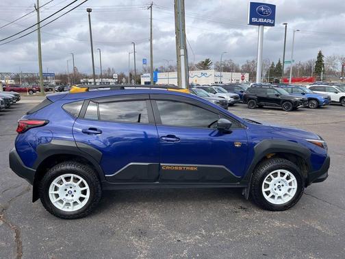 Sapphire Blue Pearl 2024 Subaru Crosstrek Wilderness