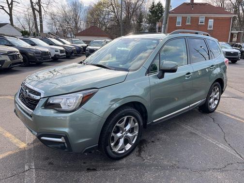 Jasmine Green Metallic 2017 Subaru Forester 2.5i Touring
