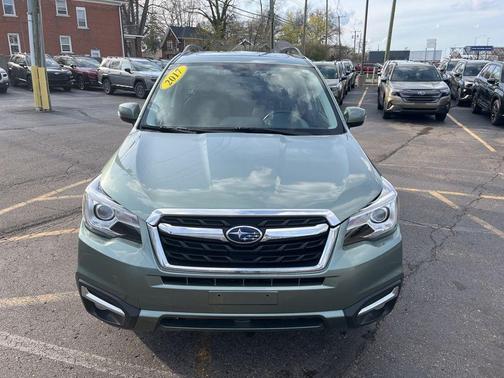 Jasmine Green Metallic 2017 Subaru Forester 2.5i Touring