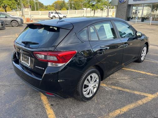 2022 Subaru Impreza Base