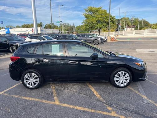 2022 Subaru Impreza Base