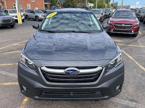 2022 Subaru Outback Premium