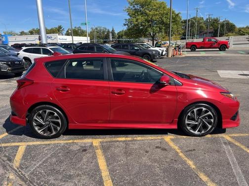 2016 Scion iM Base