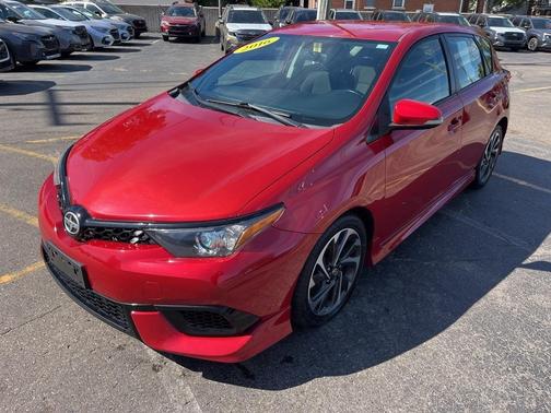 2016 Scion iM Base