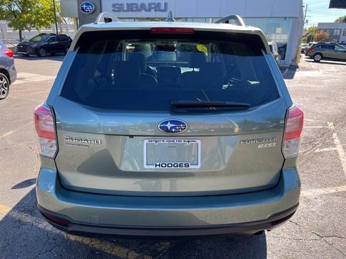 Jasmine Green Metallic 2017 Subaru Forester 2.5i Limited