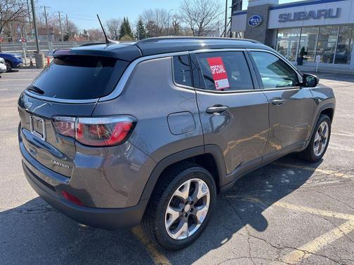 Granite Crystal Clearcoat Metallic 2019 Jeep Compass Limited