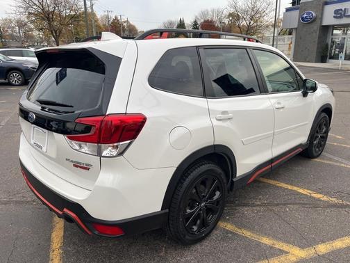 2023 Subaru Forester Sport