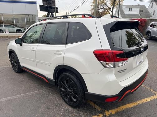 2023 Subaru Forester Sport