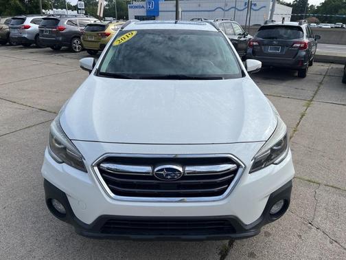 2019 Subaru Outback 2.5i Touring