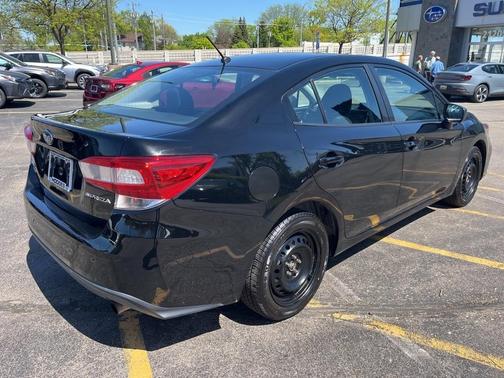2019 Subaru Impreza 2.0i