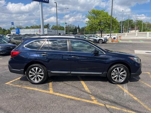 2018 Subaru Outback 3.6R Touring