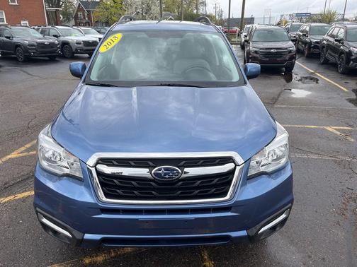 Quartz Blue Pearl 2018 Subaru Forester 2.5i Premium
