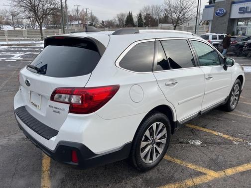 2018 Subaru Outback 3.6R Touring