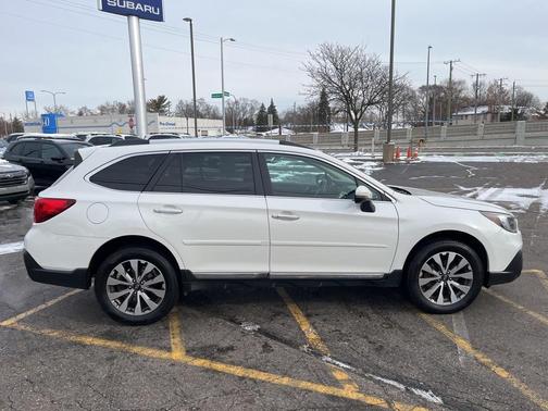 2018 Subaru Outback 3.6R Touring