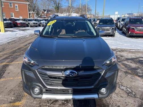 2024 Subaru Outback Touring