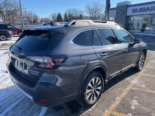 2024 Subaru Outback Touring