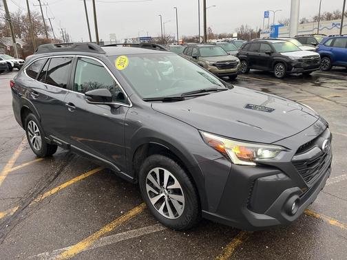 2023 Subaru Outback Premium