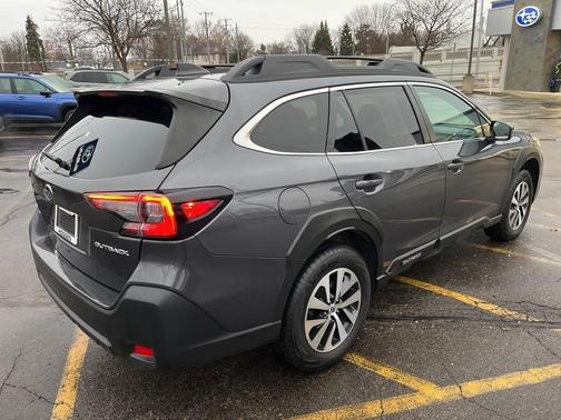 2023 Subaru Outback Premium