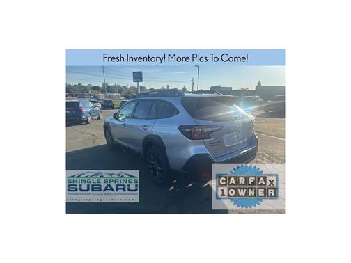 Ice Silver Metallic 2025 Subaru Outback Onyx Edition