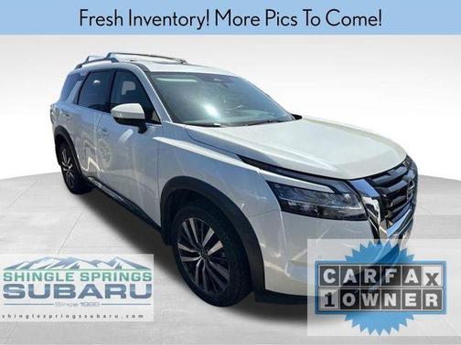 2022 Nissan Pathfinder Platinum