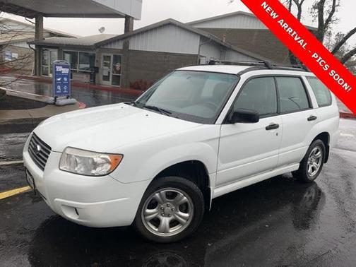 Photo 2 of 4 of 2006 Subaru Forester 2.5X