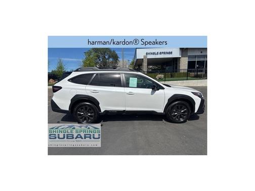 Crystal White Pearl 2025 Subaru Outback Onyx Edition