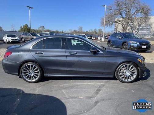 Photo 3 of 46 of 2016 Mercedes-Benz C-Class C 300