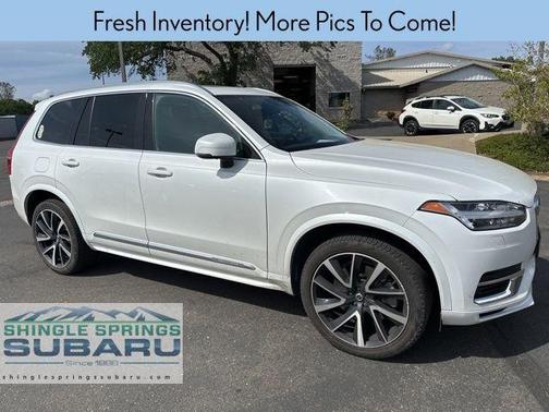 2022 Volvo XC90 Recharge Plug-In Hybrid T8 Inscription Expression 6 Passenger
