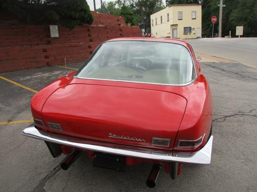 1963 Studebaker Avanti Base