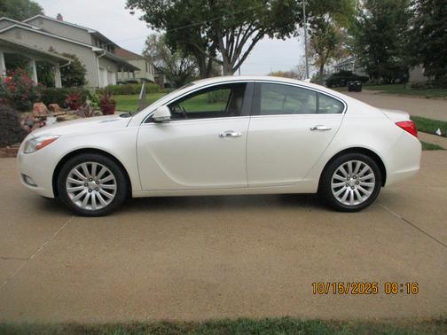 2012 Buick Regal Base