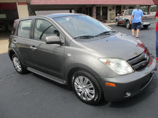 2005 Scion xA Base