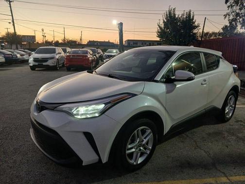 2020 Toyota C-HR LE