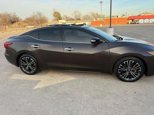 2016 Nissan Maxima 3.5 Platinum