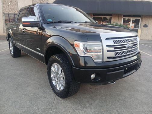 Tuxedo Black Metallic 2014 Ford F-150 Platinum