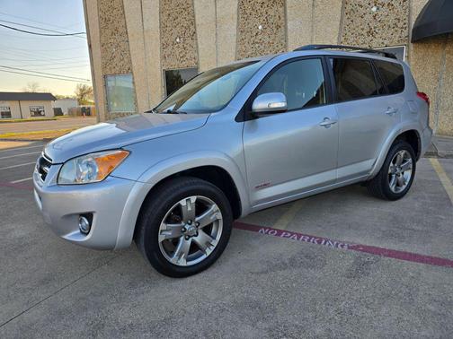 2012 Toyota RAV4 Sport