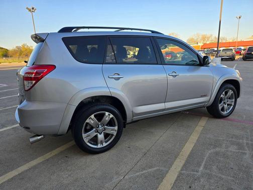 2012 Toyota RAV4 Sport