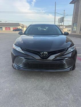 Brown Stone 2018 Toyota Camry XLE