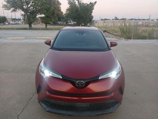 2018 Toyota C-HR XLE Premium