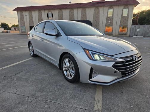 Symphony Silver 2019 Hyundai ELANTRA SEL