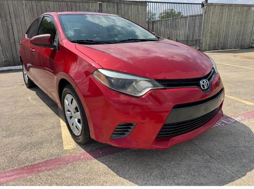 Barcelona Red Metallic 2015 Toyota Corolla LE Premium
