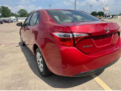 Barcelona Red Metallic 2015 Toyota Corolla LE Premium