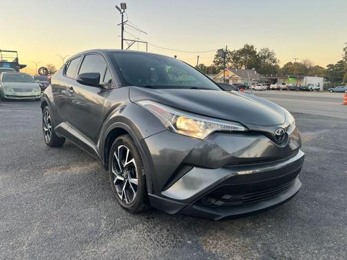 2018 Toyota C-HR XLE