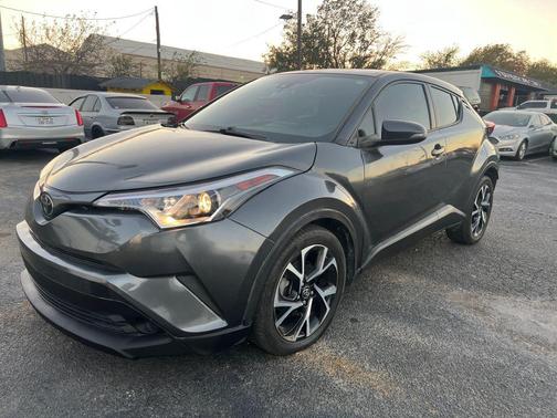 2018 Toyota C-HR XLE