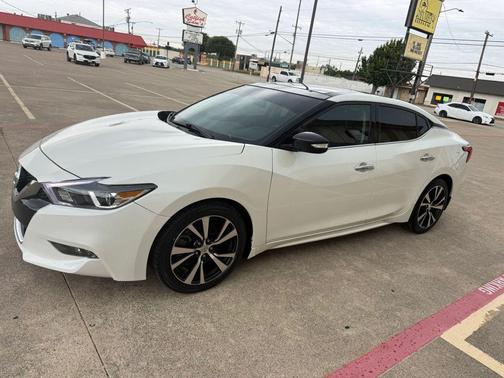 Pearl White 2018 Nissan Maxima 3.5 SL