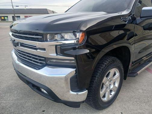 Black 2021 Chevrolet Silverado 1500 LT