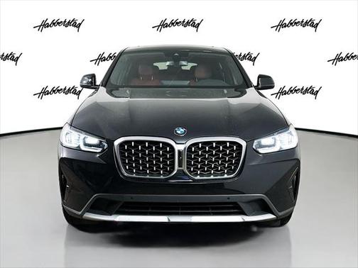 2024 BMW X4 xDrive30i