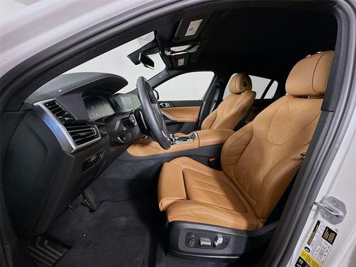 2023 BMW X6 xDrive40i