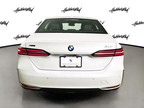 2024 BMW 530 i xDrive