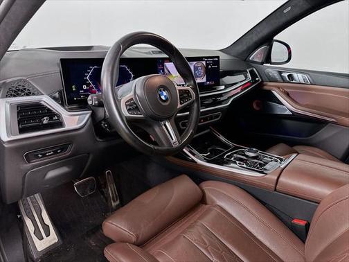 2024 BMW X7 M60i