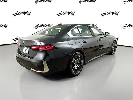 2026 BMW 530 i xDrive